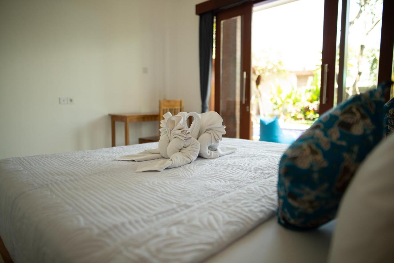 Frangipani House And Spa By Ecommerceloka Canggu Esterno foto