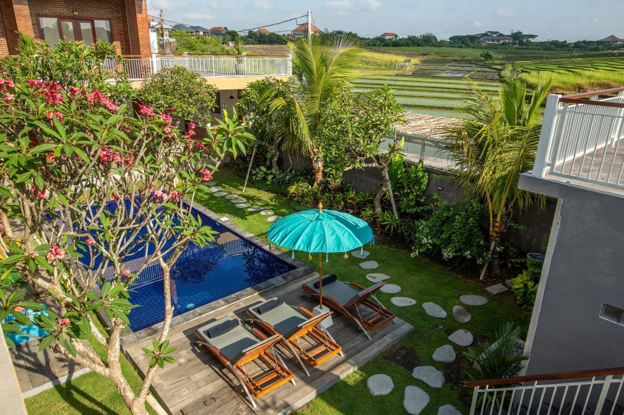 Frangipani House And Spa By Ecommerceloka Canggu Esterno foto