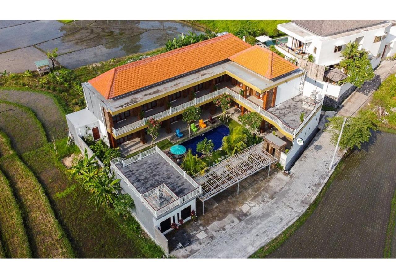 Frangipani House And Spa By Ecommerceloka Canggu Esterno foto